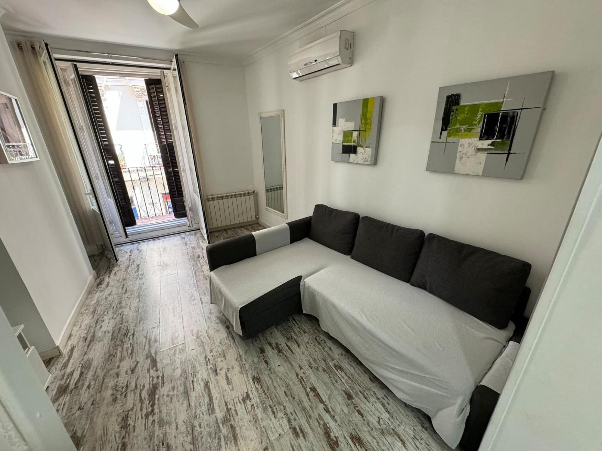 Apartamentos Day Madrid Plaza De Espana Centro Gran Via Sol Malasana Екстер'єр фото